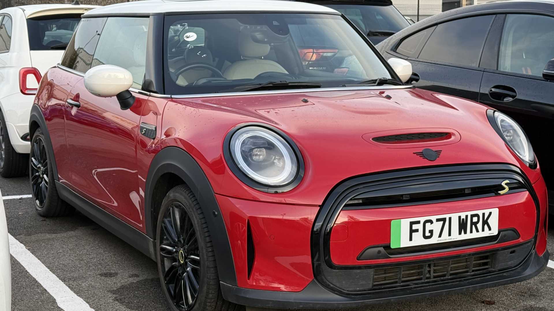 Main listing image - MINI Electric