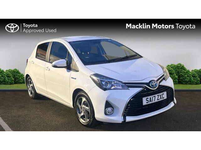 Main listing image - Toyota Yaris