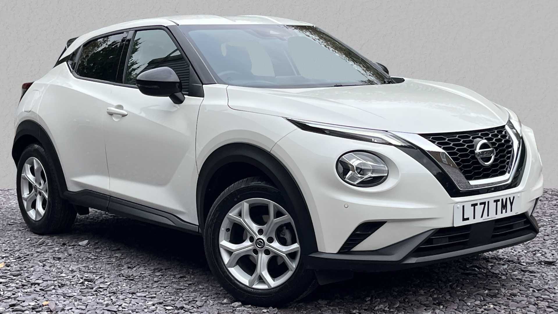 Main listing image - Nissan Juke