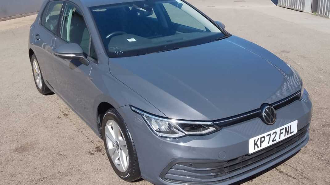 Main listing image - Volkswagen Golf