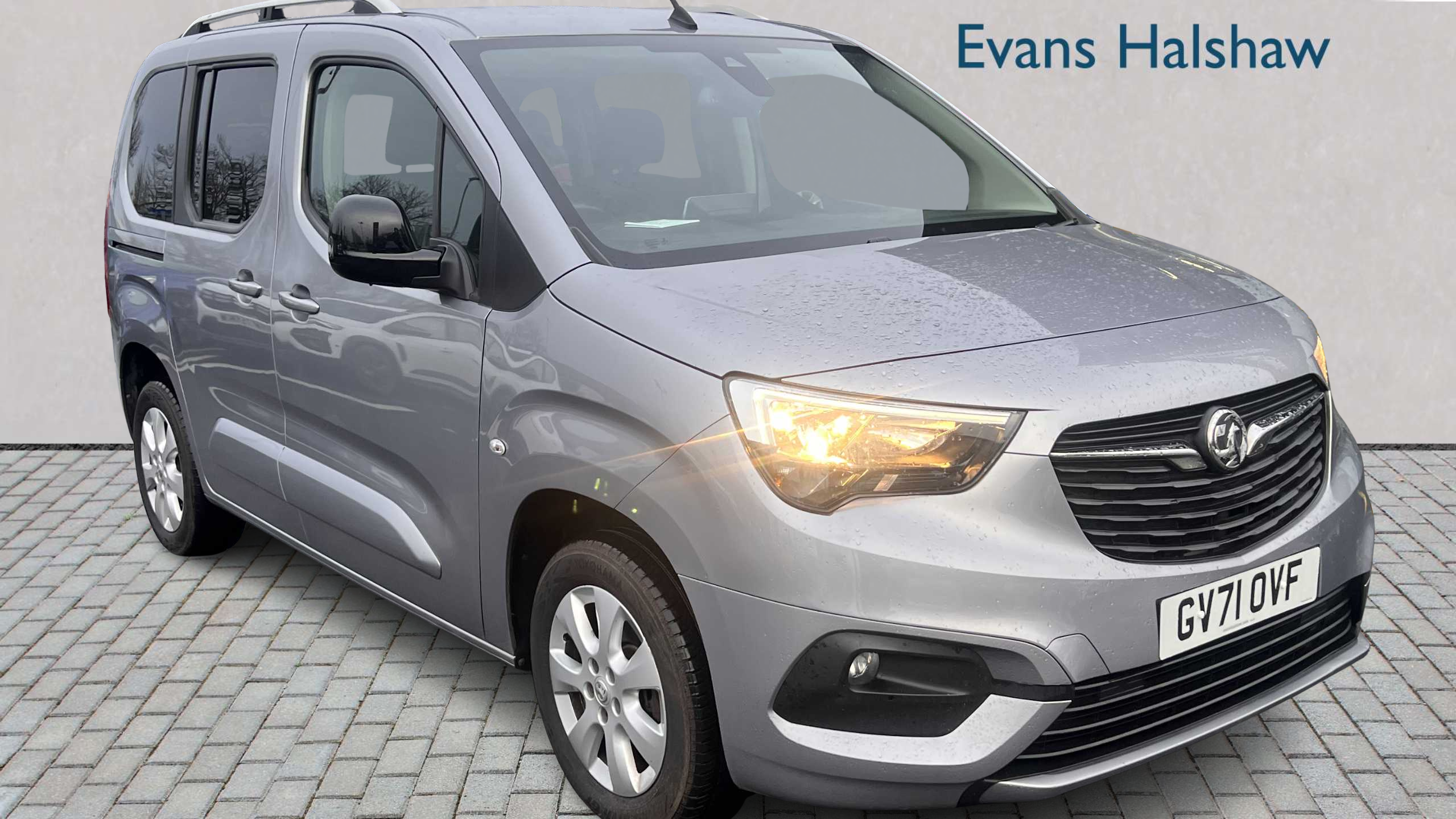 Main listing image - Vauxhall Combo Life