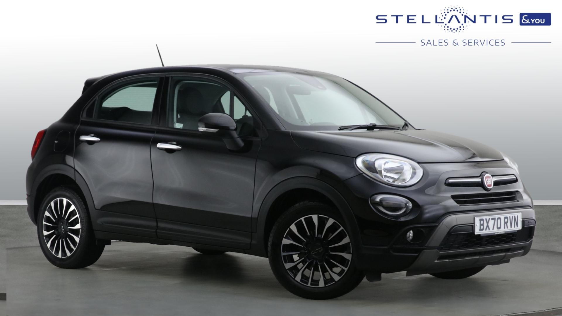 Main listing image - Fiat 500X