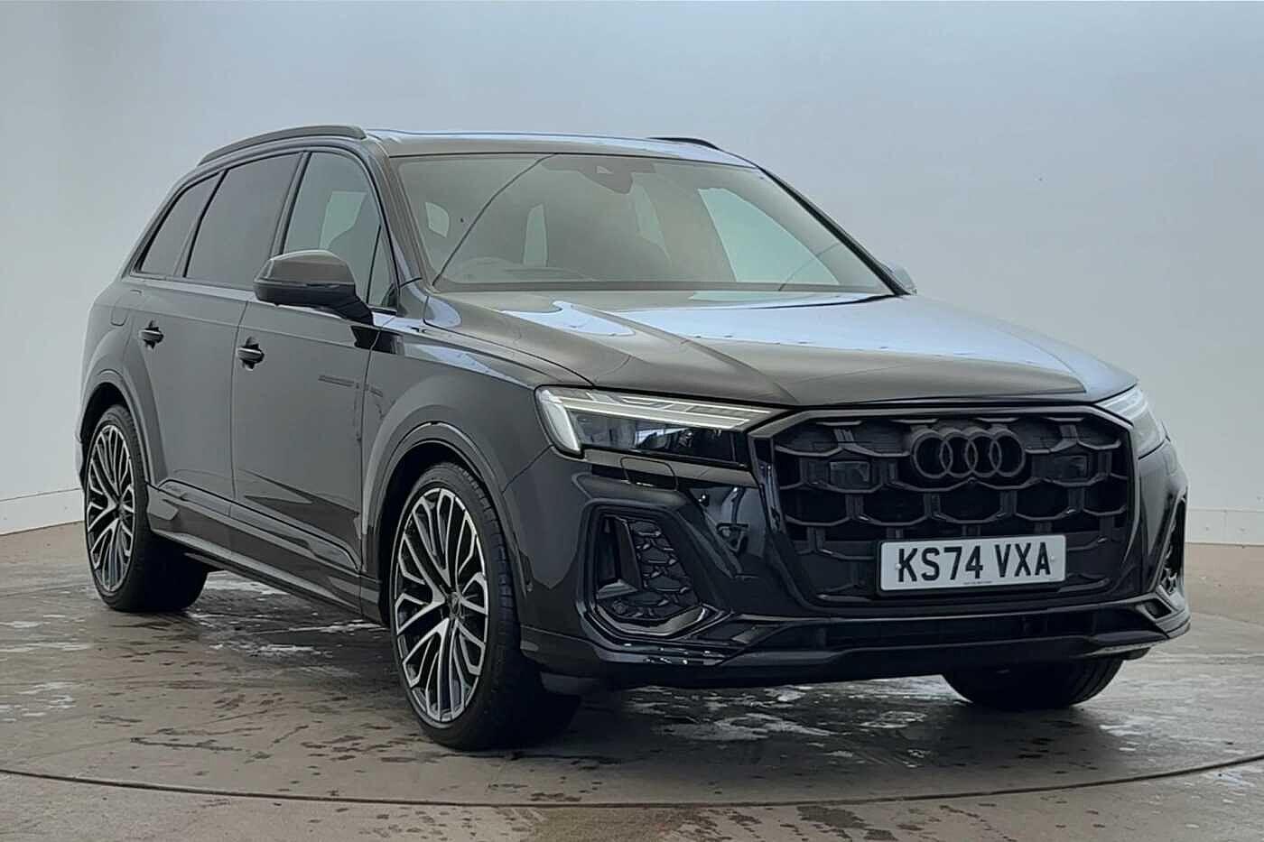 Main listing image - Audi Q7