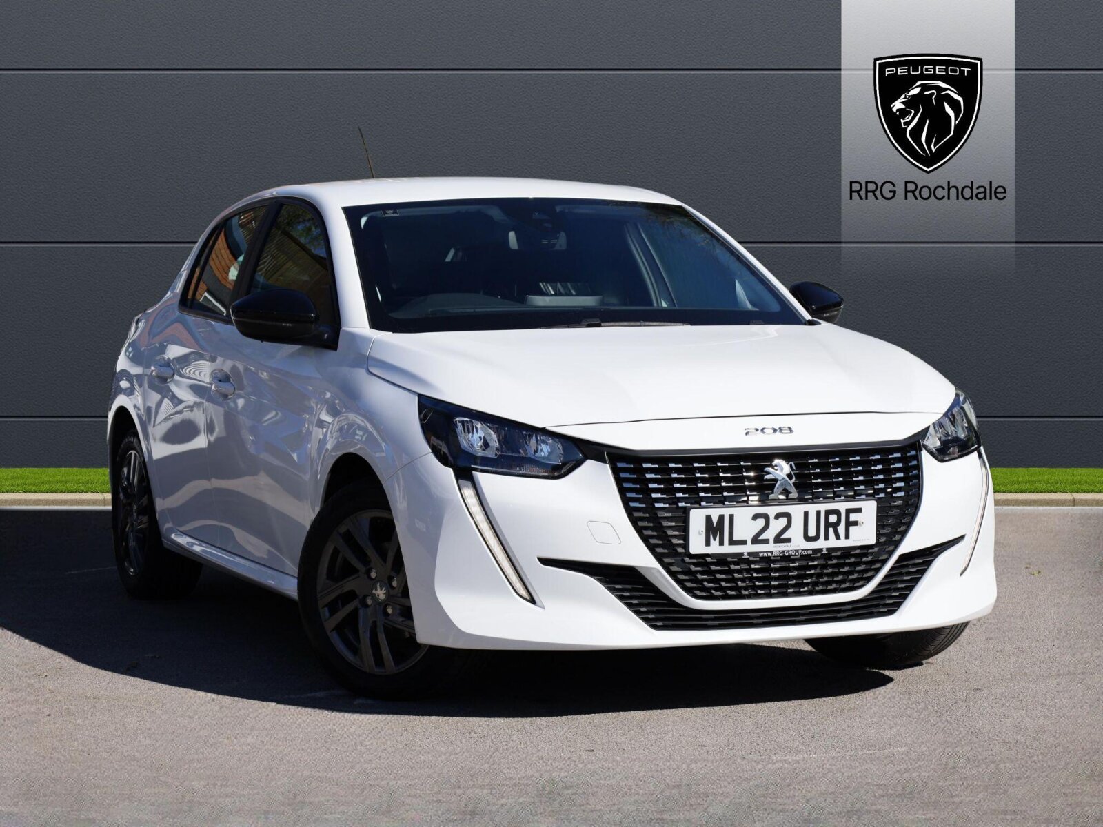 Main listing image - Peugeot 208