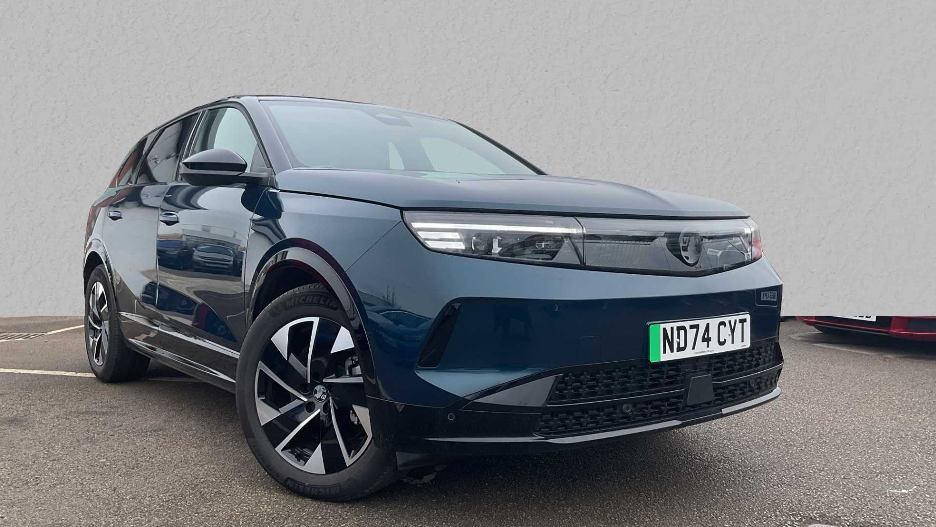Main listing image - Vauxhall Grandland