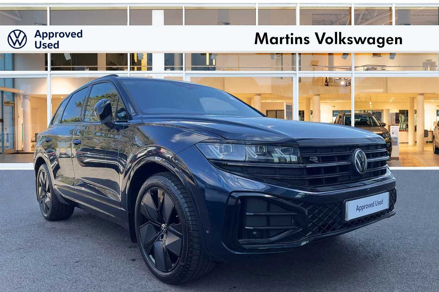 Main listing image - Volkswagen Touareg