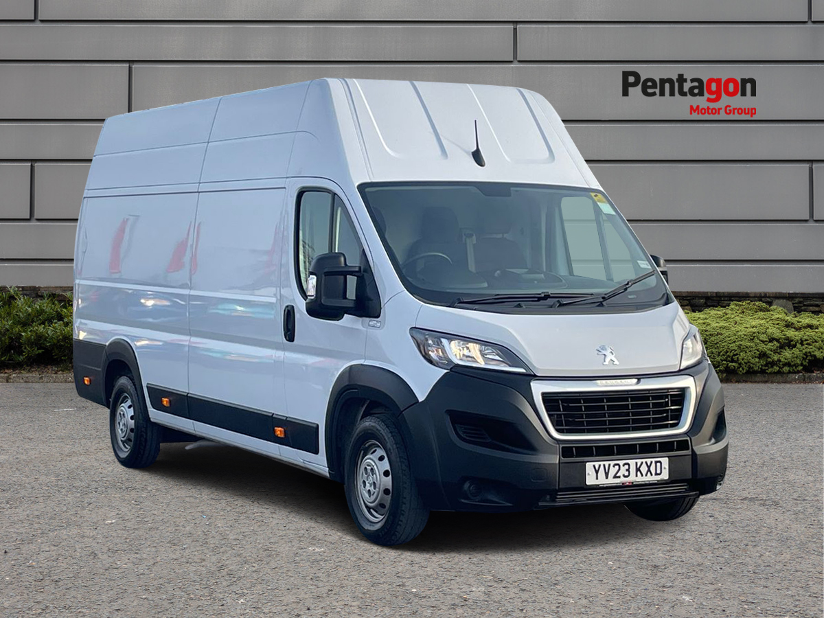 Main listing image - Peugeot Boxer