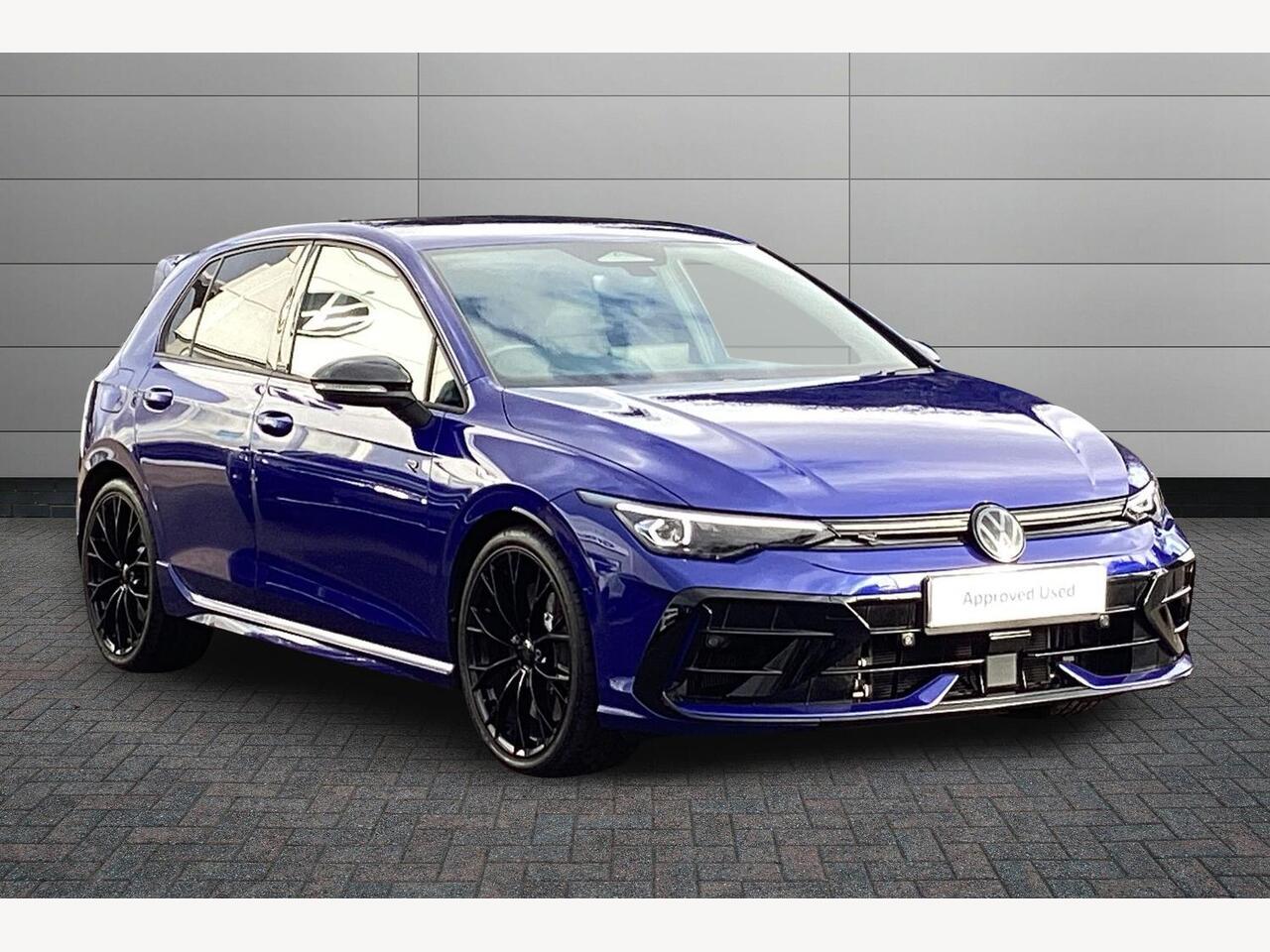 Main listing image - Volkswagen Golf R