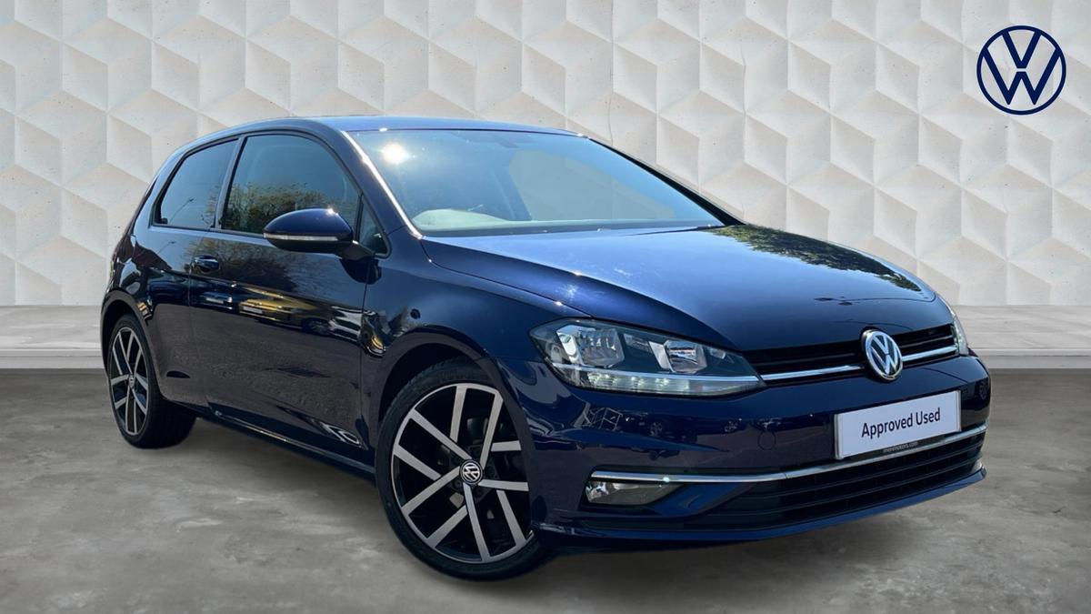 Main listing image - Volkswagen Golf