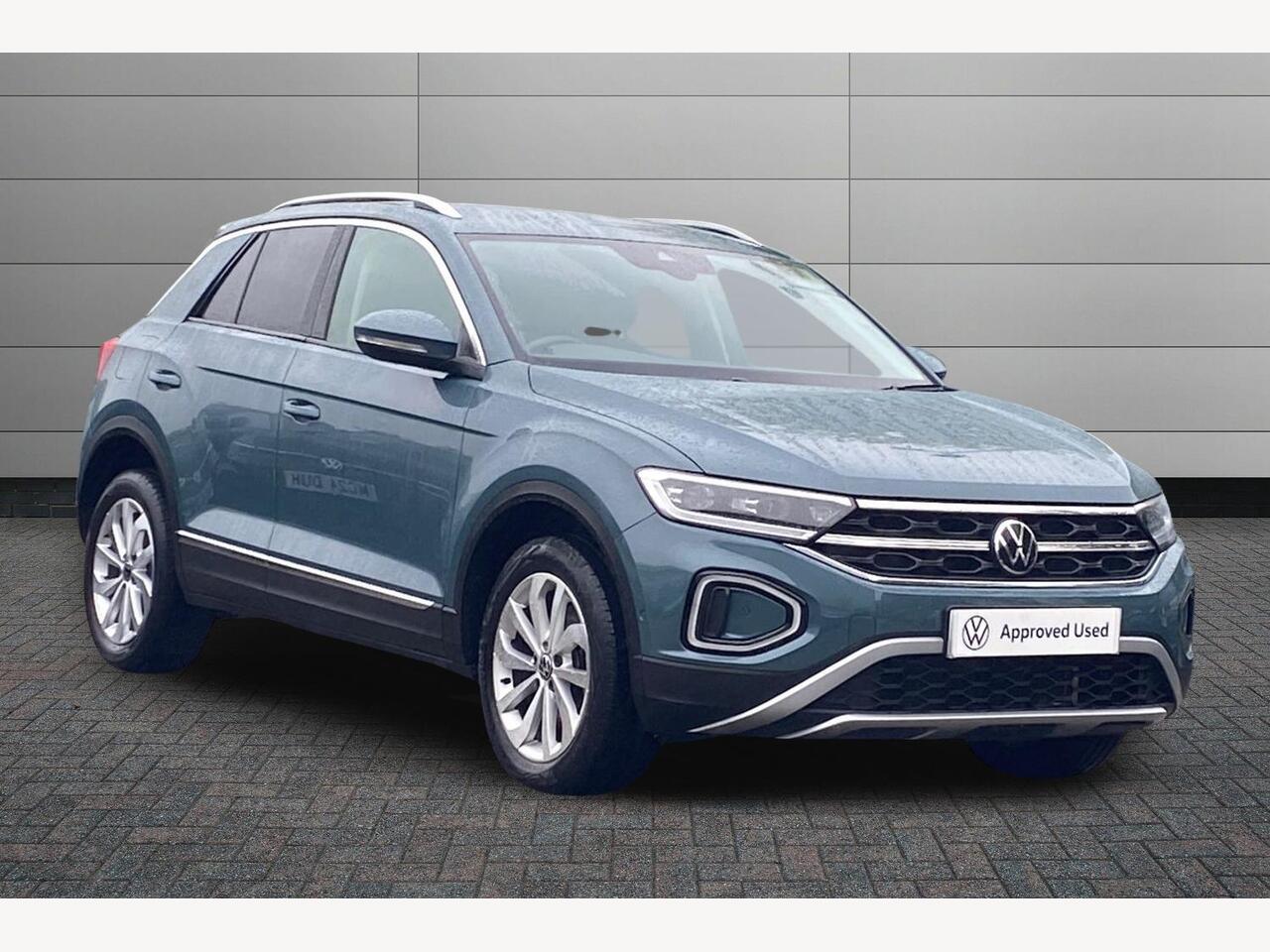 Main listing image - Volkswagen T-Roc