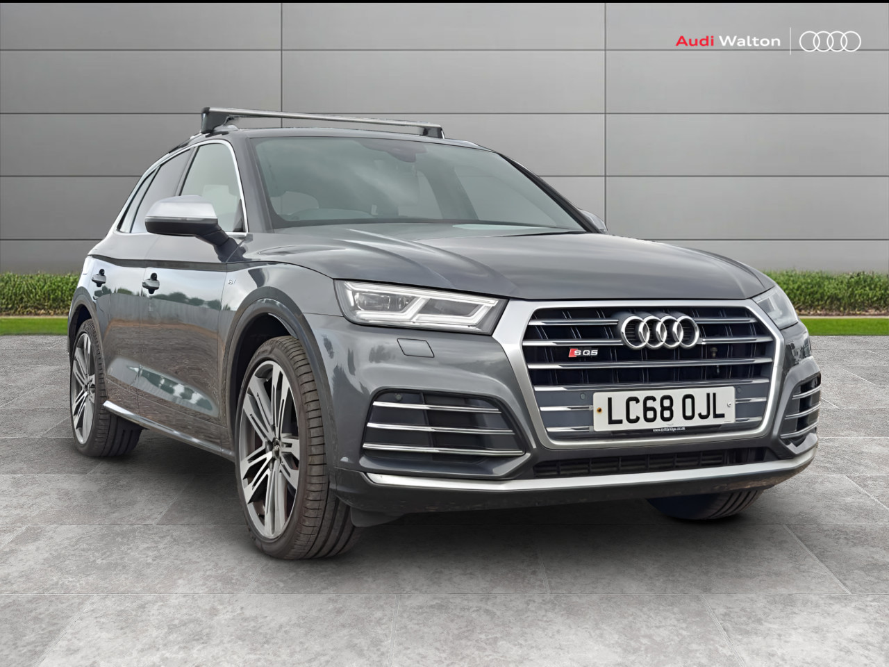 Main listing image - Audi SQ5
