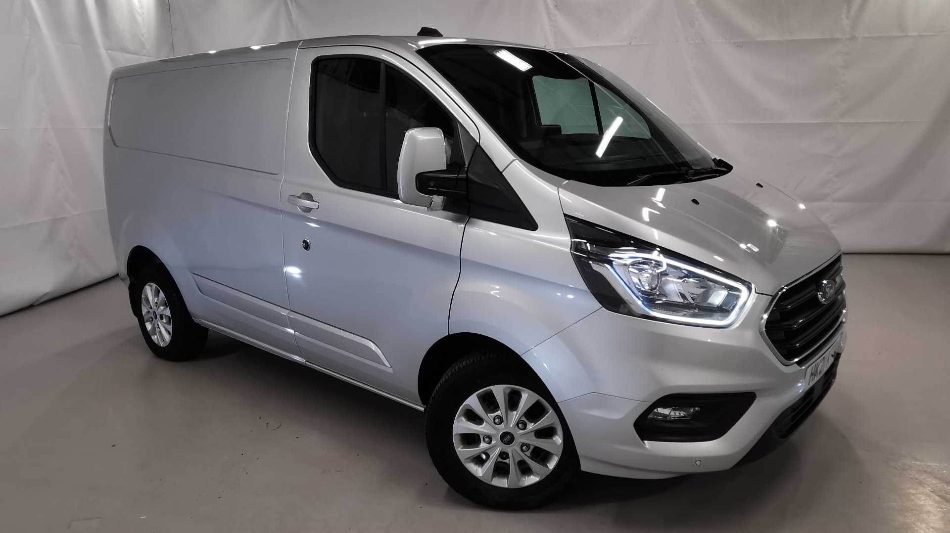 Main listing image - Ford Transit Custom