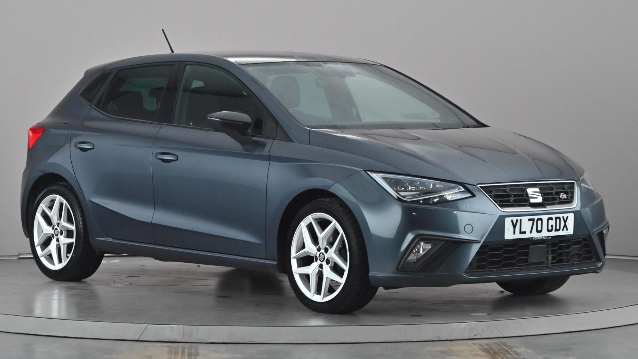 Main listing image - SEAT Ibiza