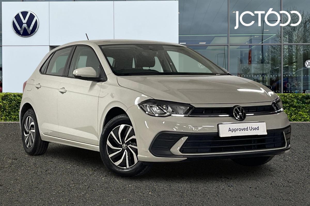 Main listing image - Volkswagen Polo