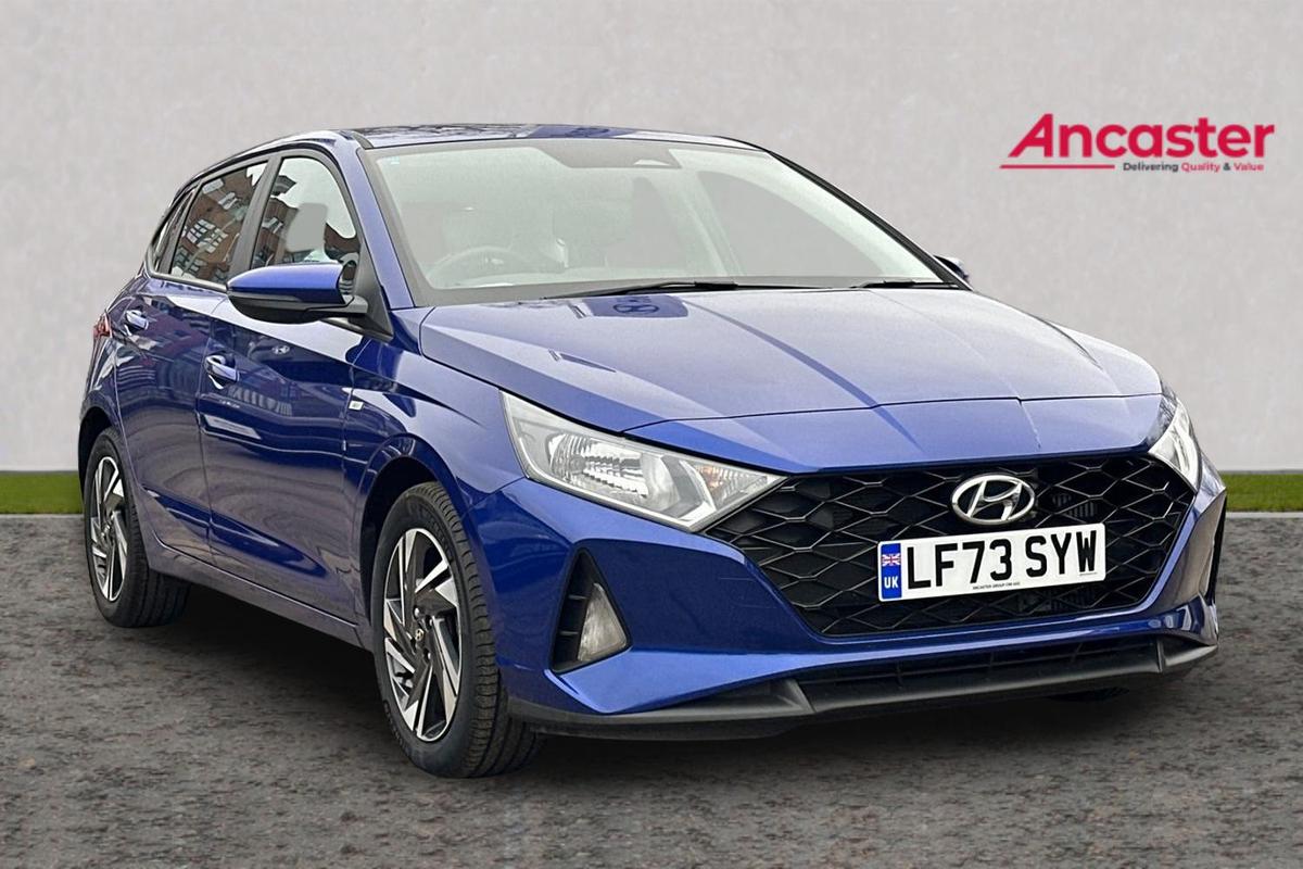 Main listing image - Hyundai i20