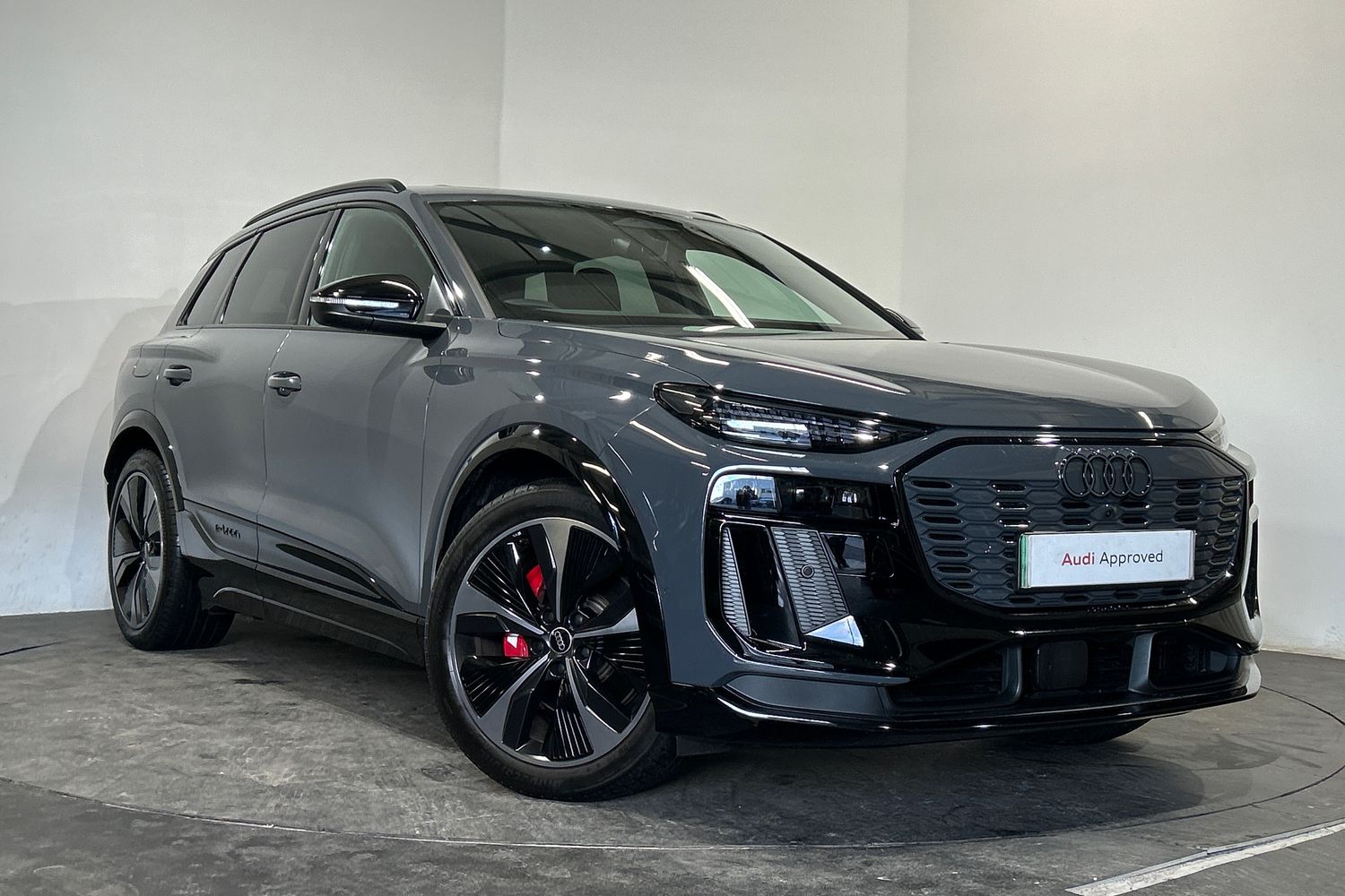 Main listing image - Audi Sq6 E Tron