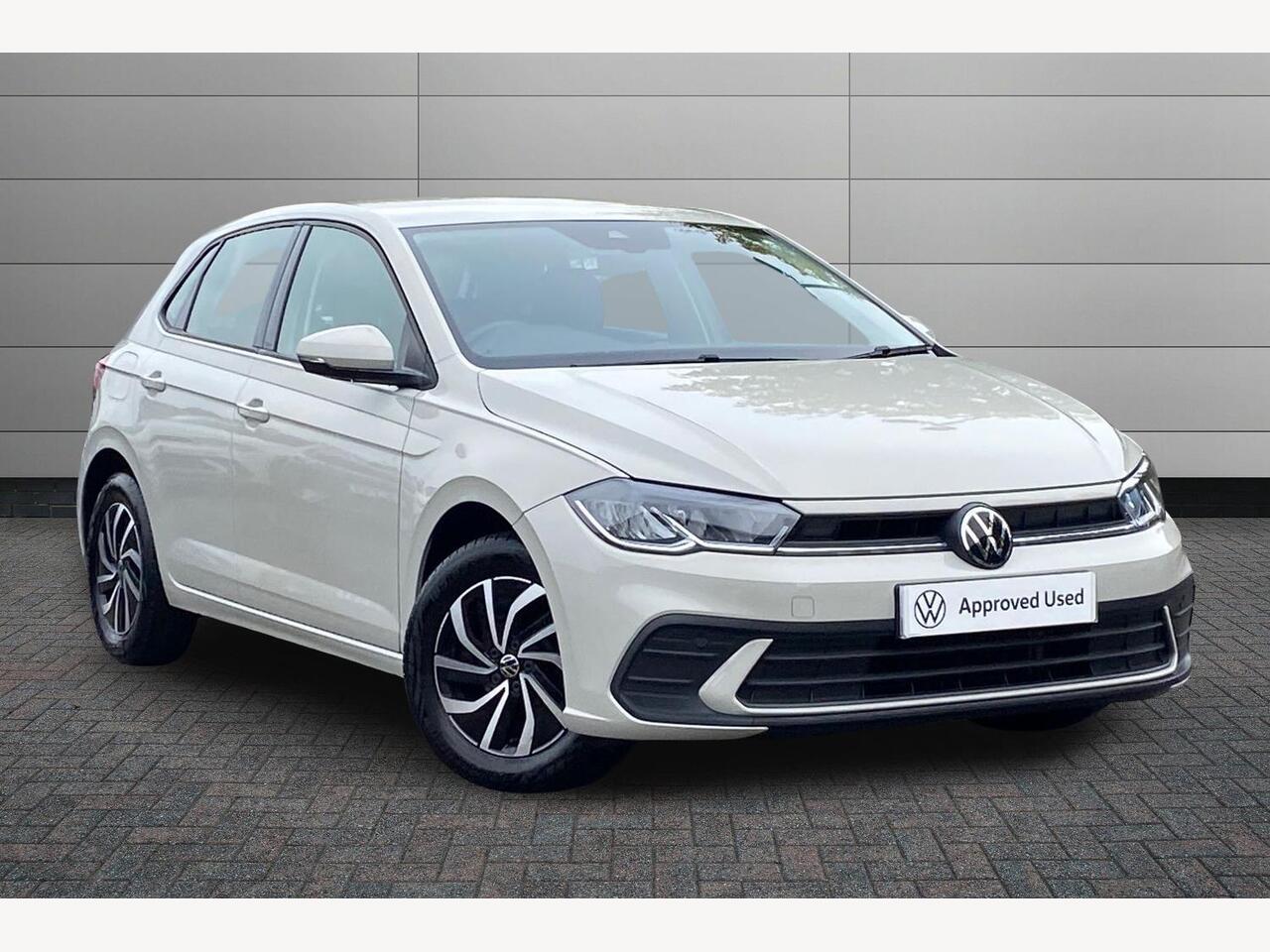 Main listing image - Volkswagen Polo