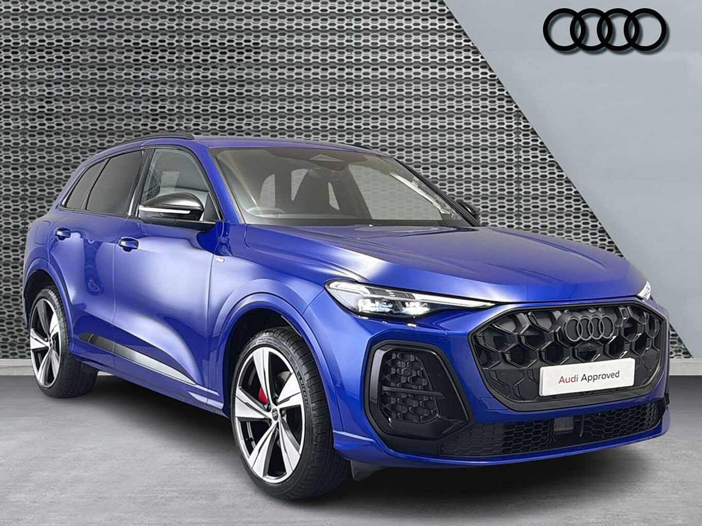 Main listing image - Audi Q5