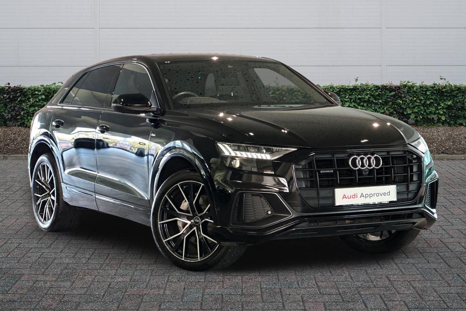 Main listing image - Audi Q8