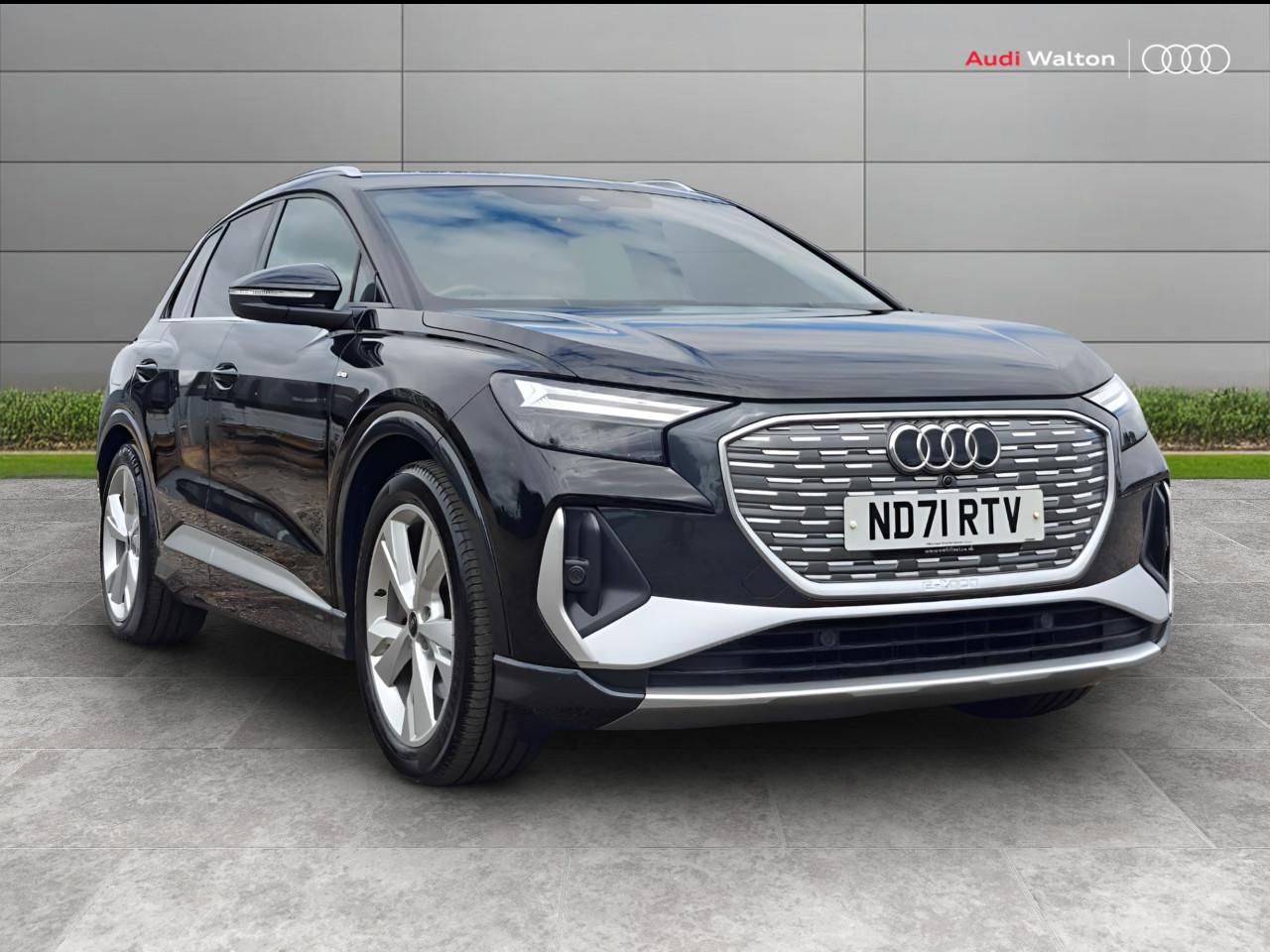 Main listing image - Audi Q4