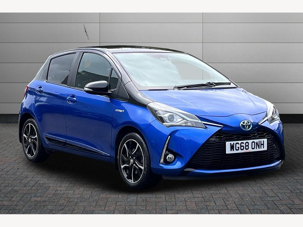 Main listing image - Toyota Yaris