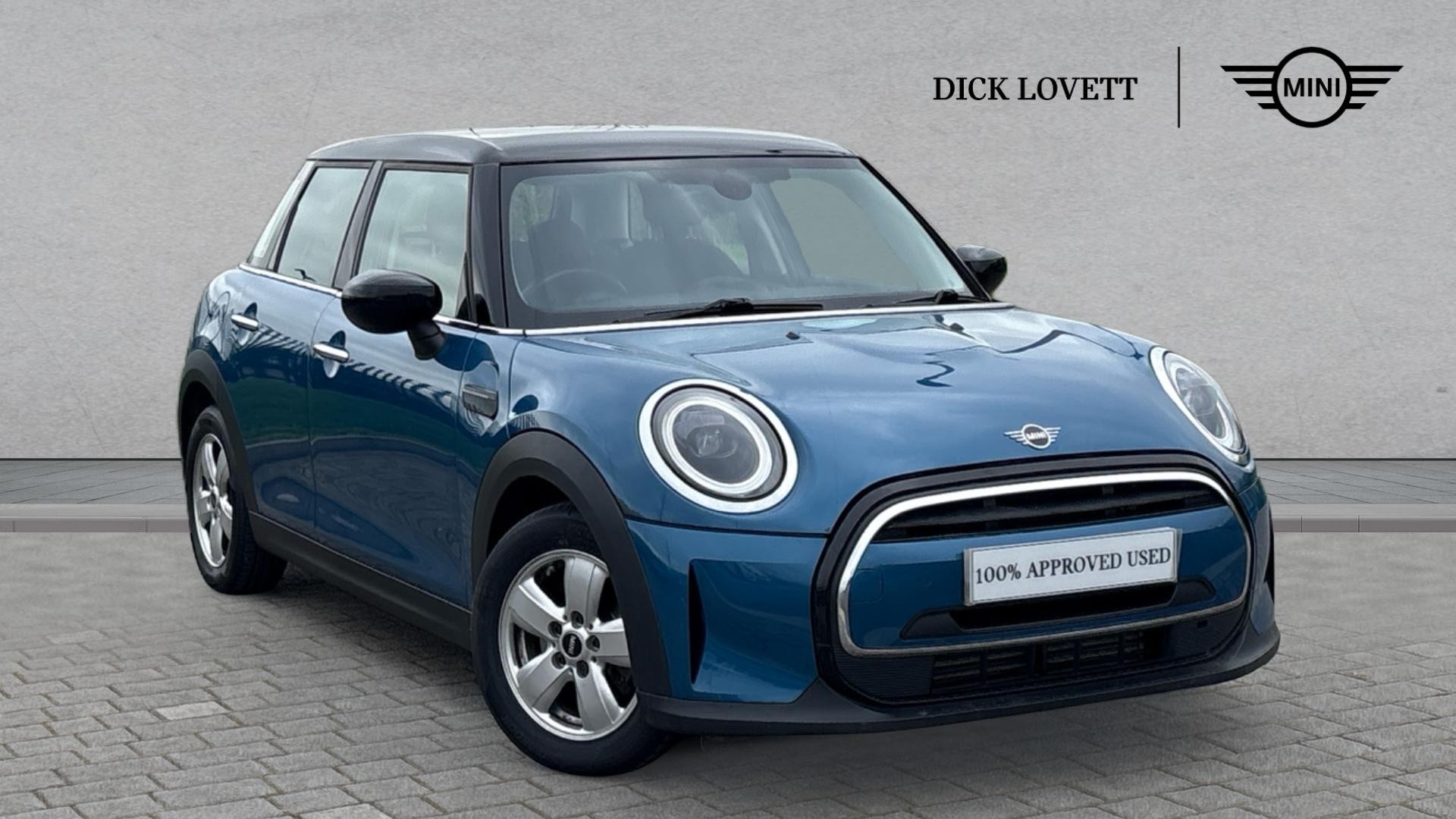 Main listing image - MINI Hatchback 5dr