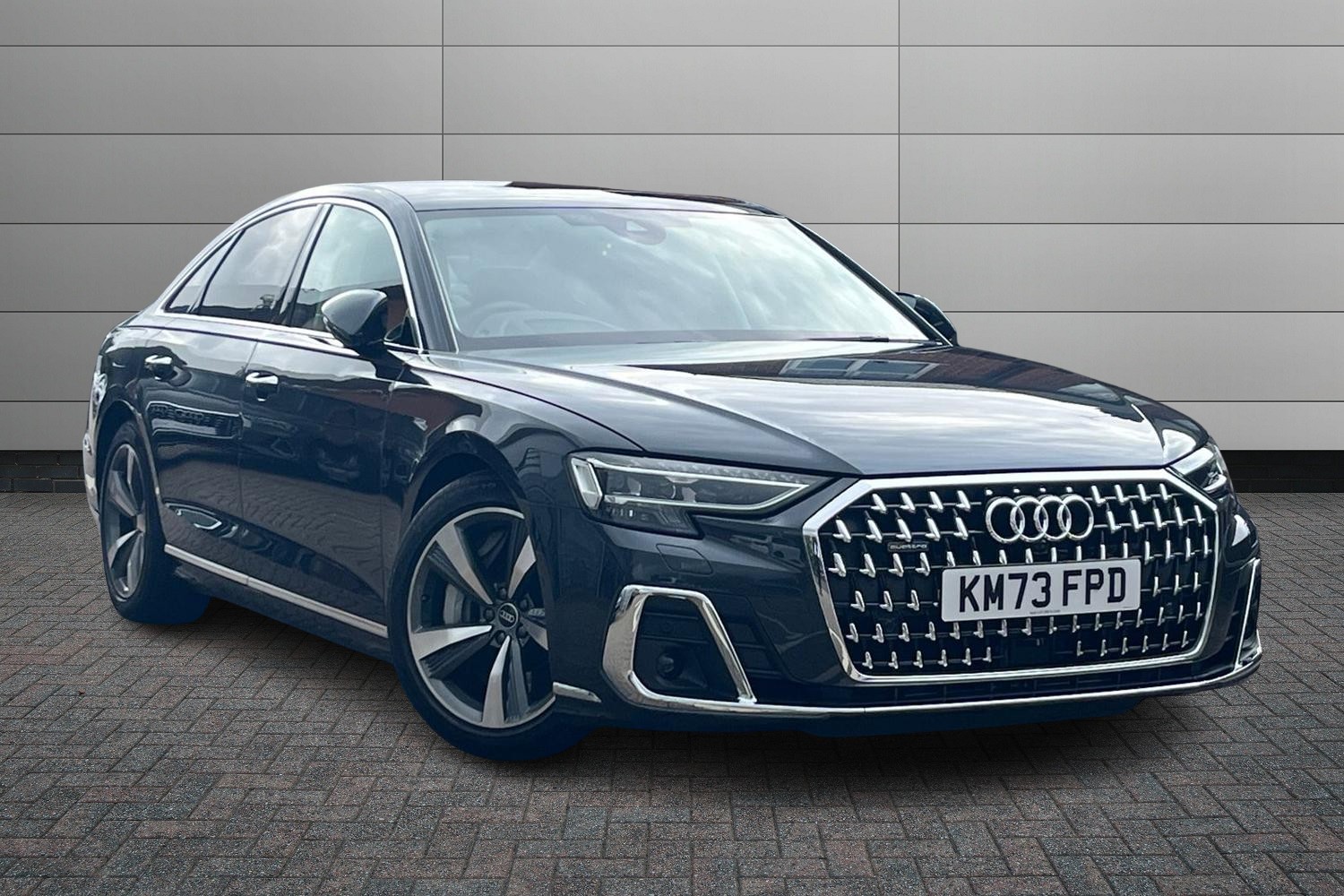 Main listing image - Audi A8