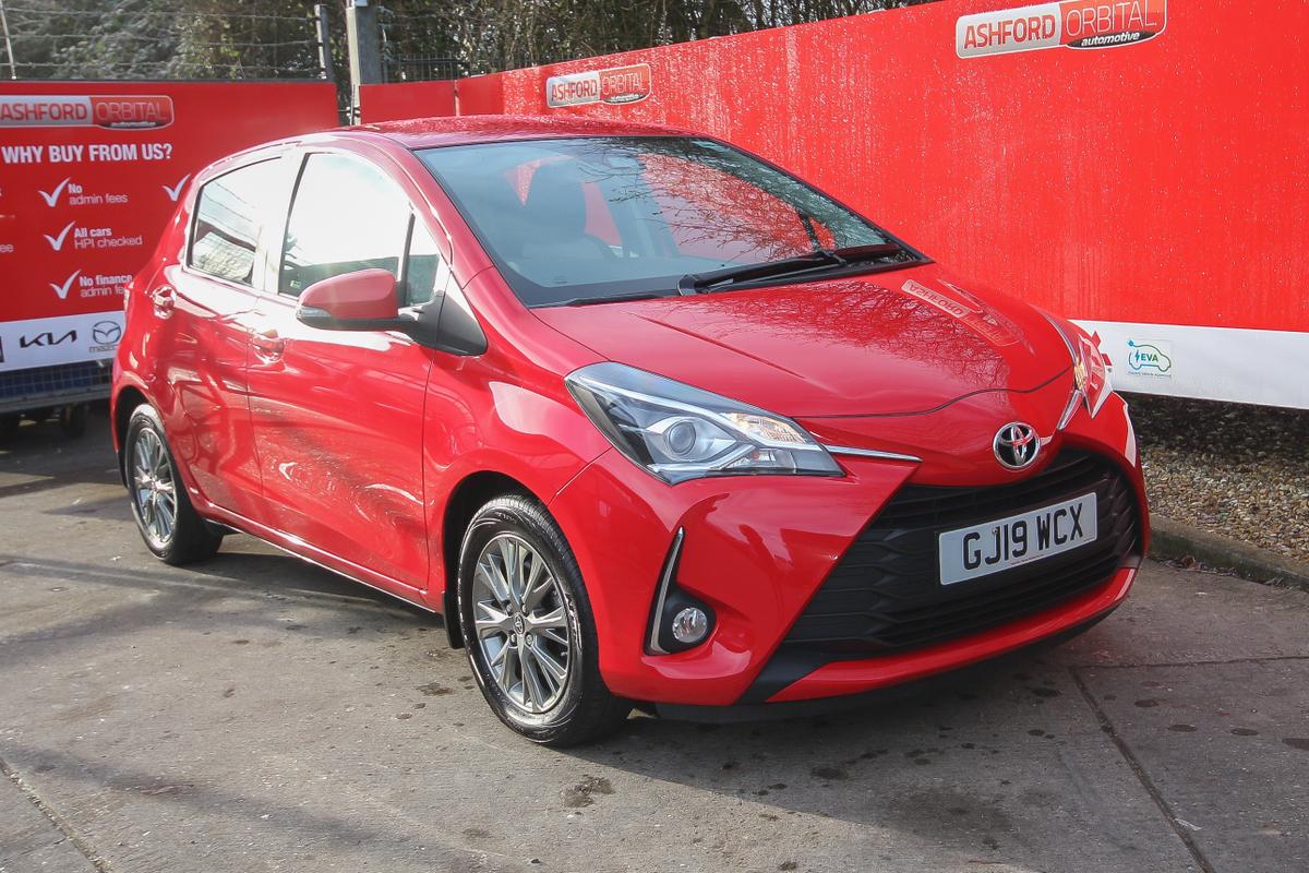 Main listing image - Toyota Yaris