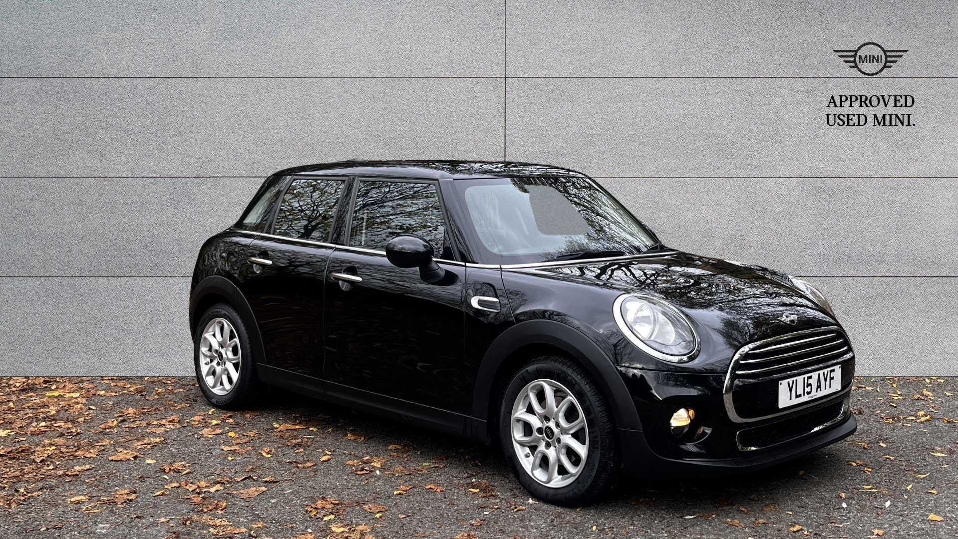 Main listing image - MINI Hatchback 5dr