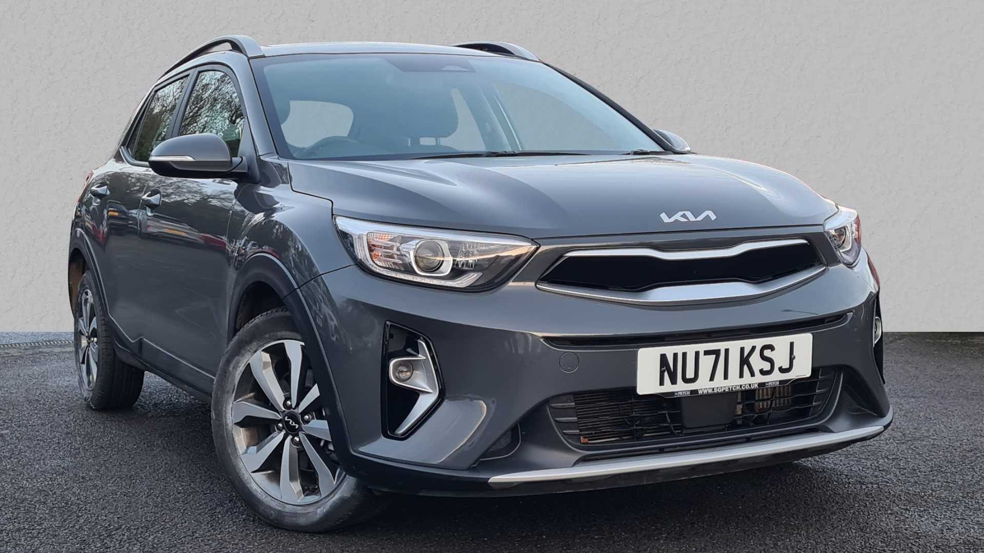 Main listing image - Kia Stonic