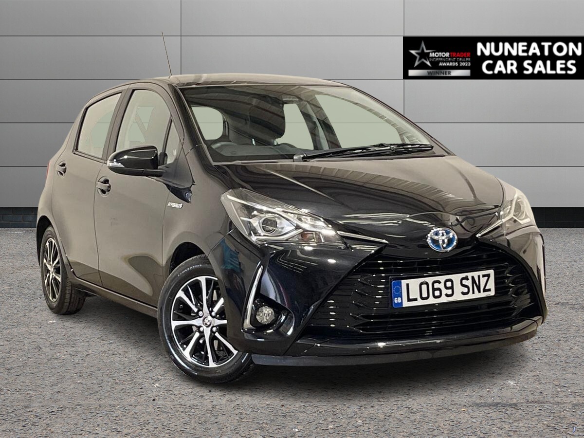 Main listing image - Toyota Yaris