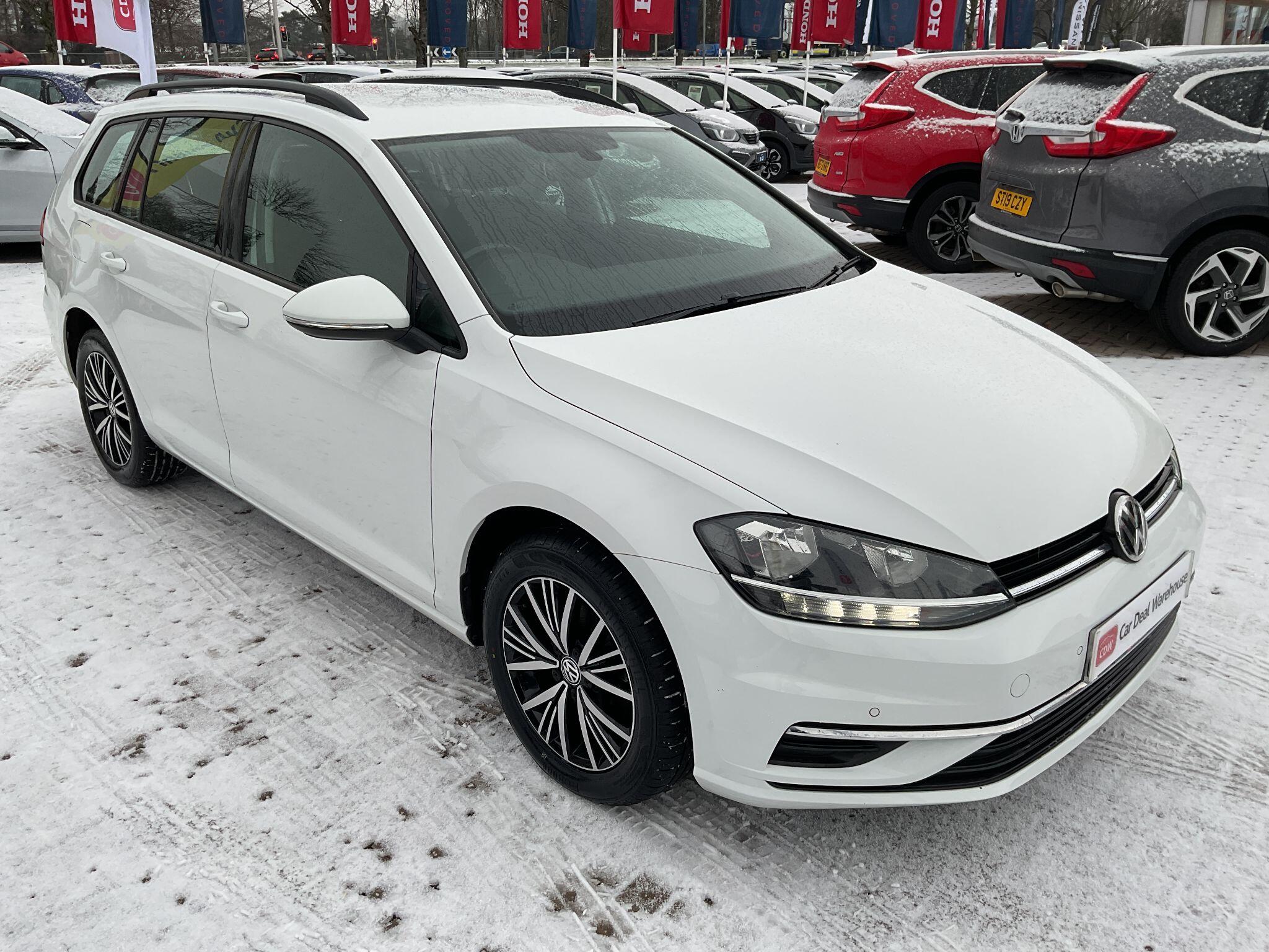 Main listing image - Volkswagen Golf Estate