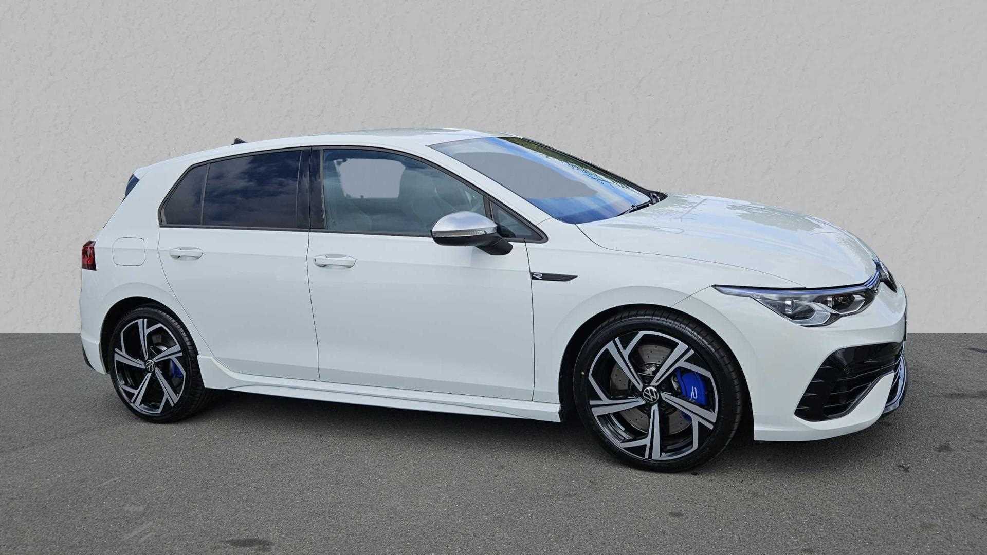Main listing image - Volkswagen Golf R
