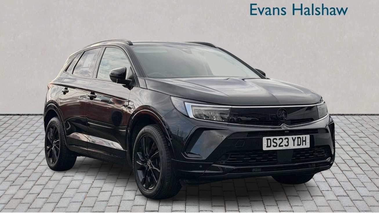 Main listing image - Vauxhall Grandland