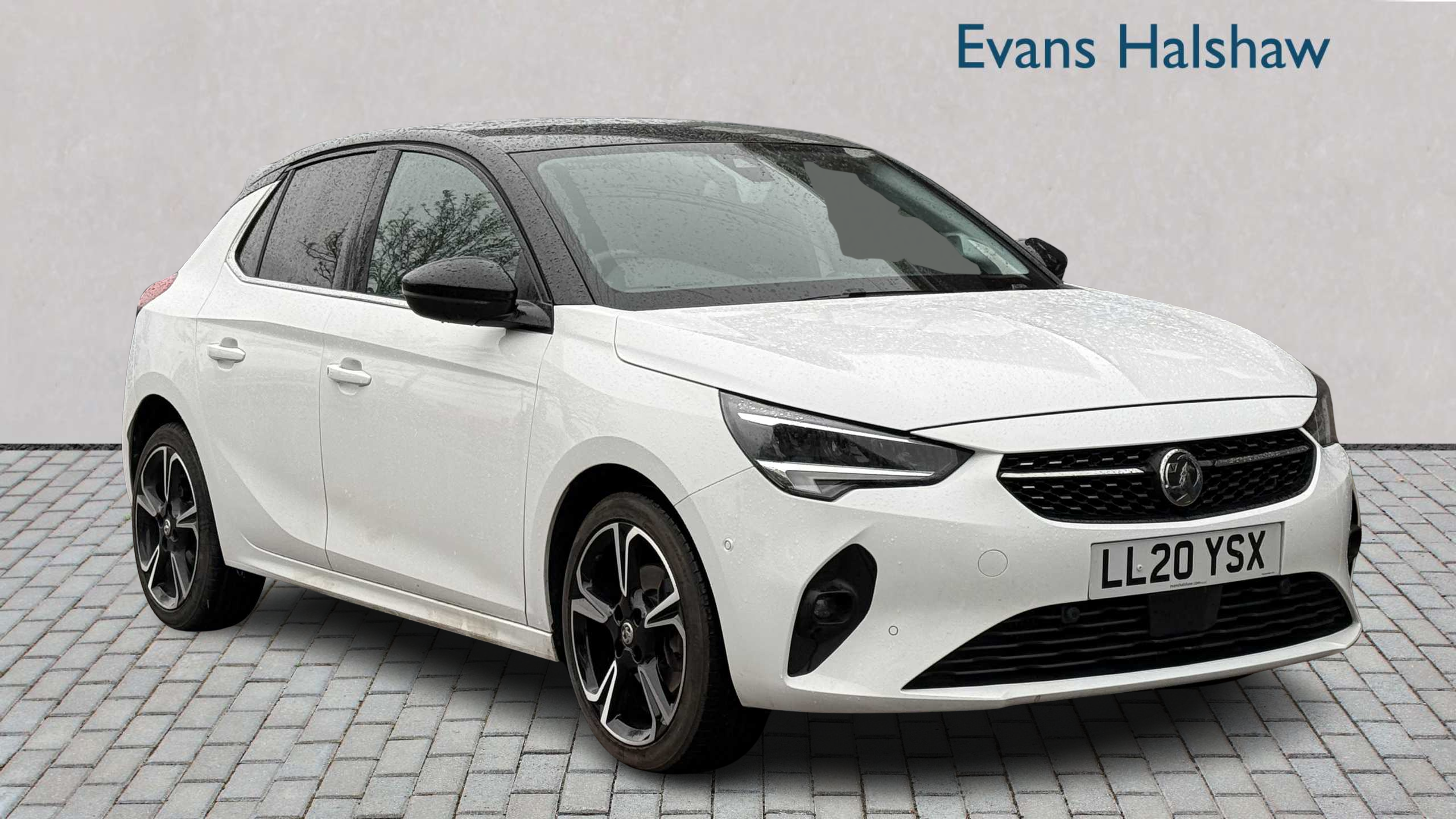 Main listing image - Vauxhall Corsa