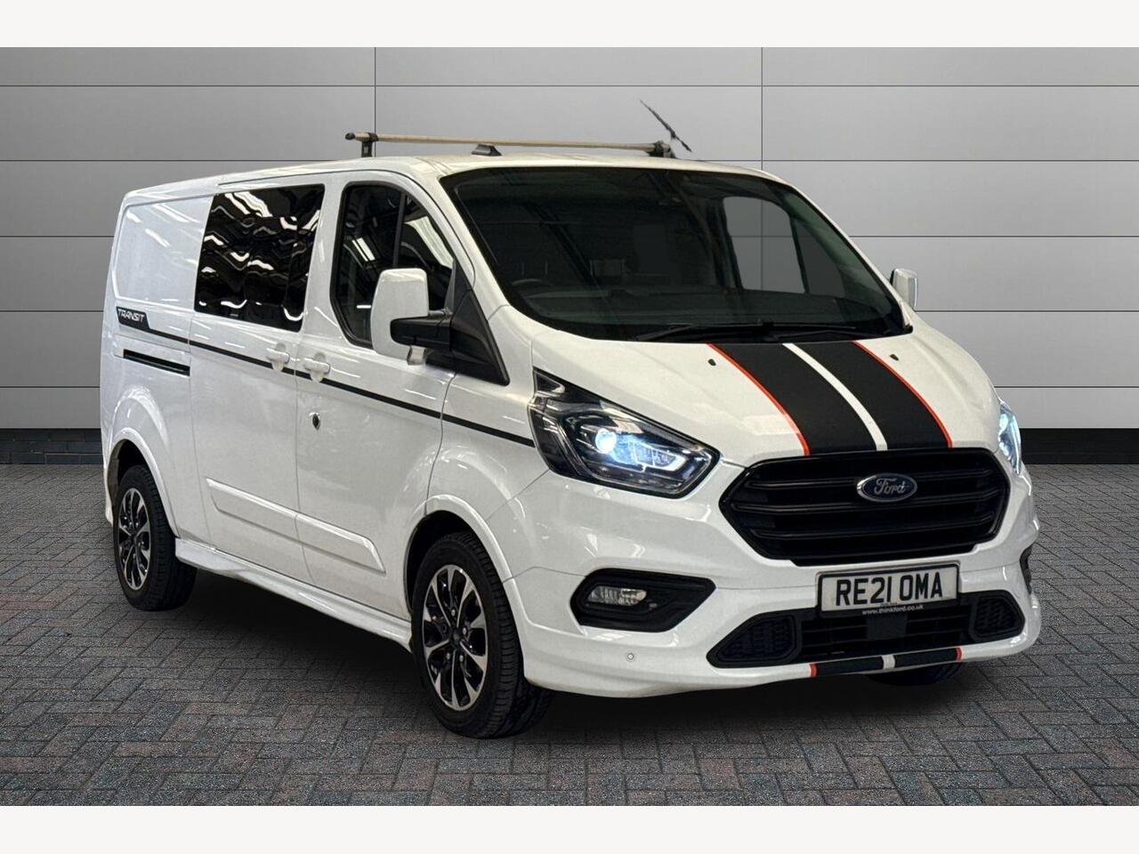 Main listing image - Ford Transit Custom
