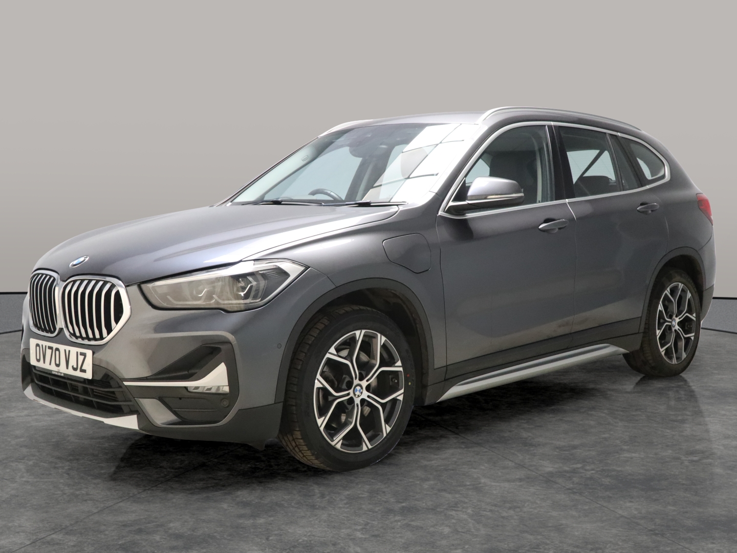 Main listing image - BMW X1