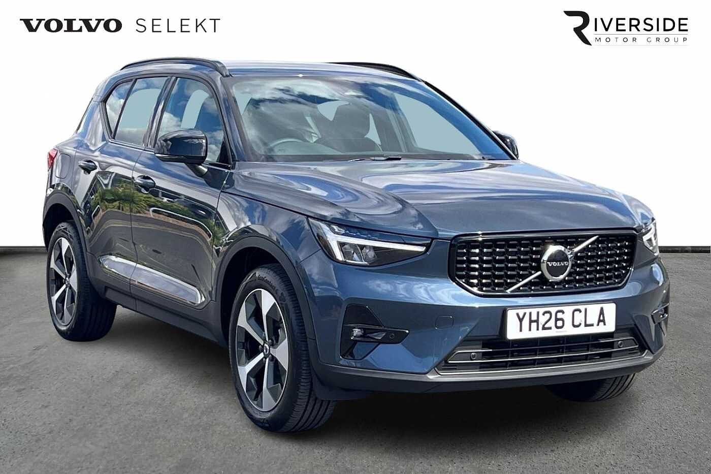 Main listing image - Volvo XC40