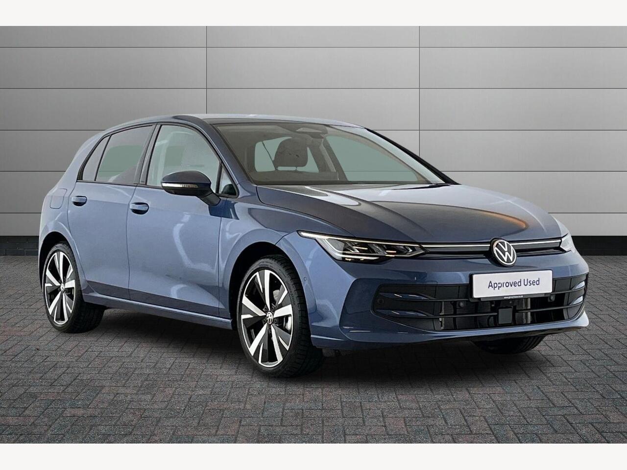 Main listing image - Volkswagen Golf