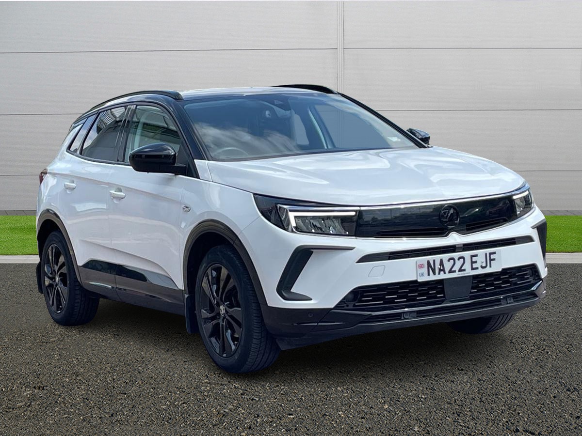 Main listing image - Vauxhall Grandland