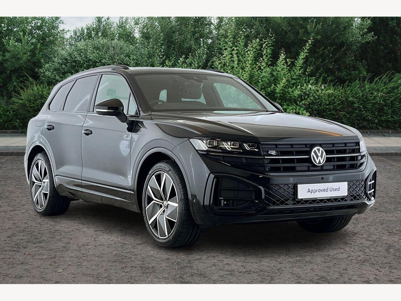 Main listing image - Volkswagen Touareg