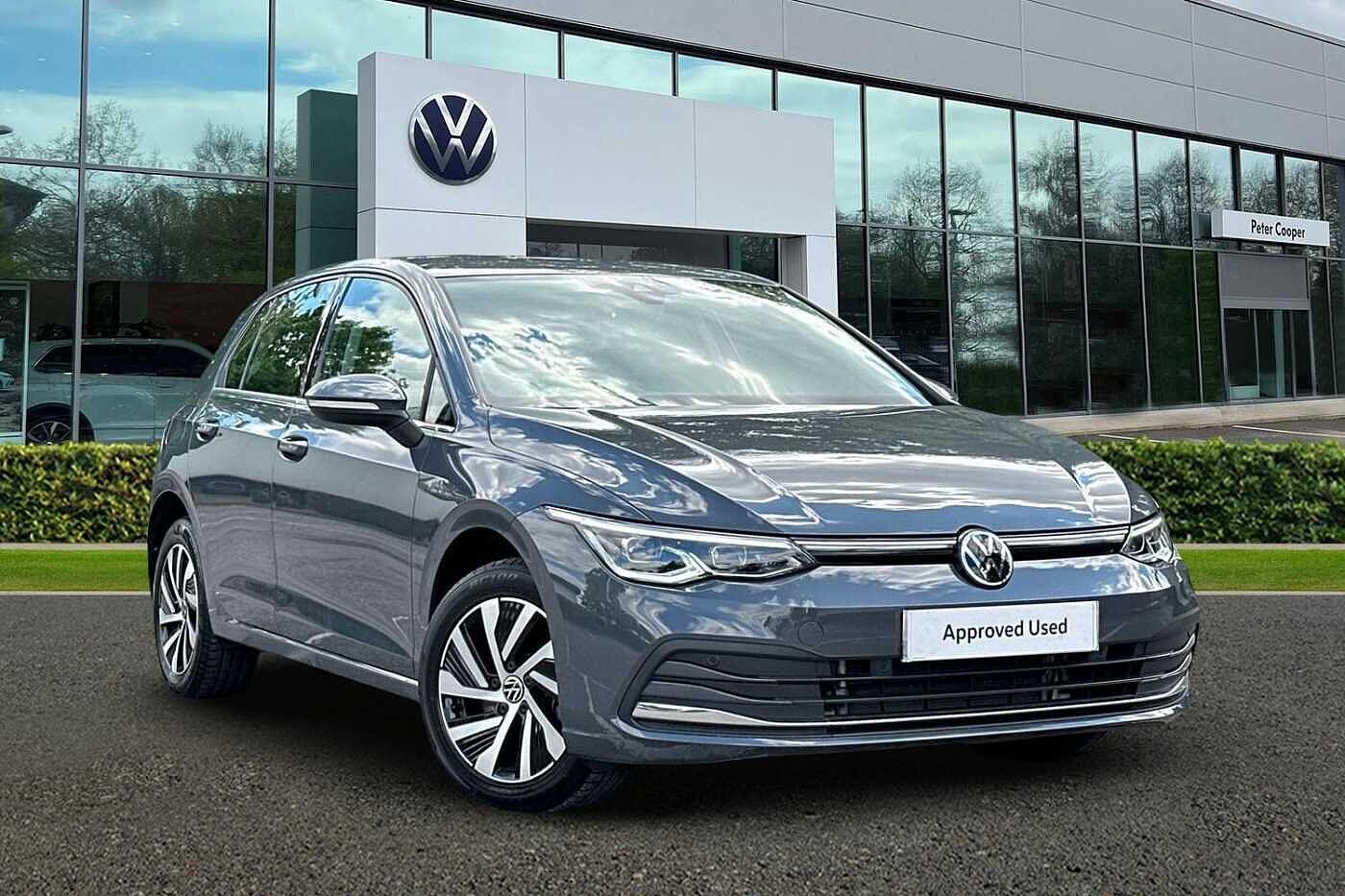 Main listing image - Volkswagen Golf