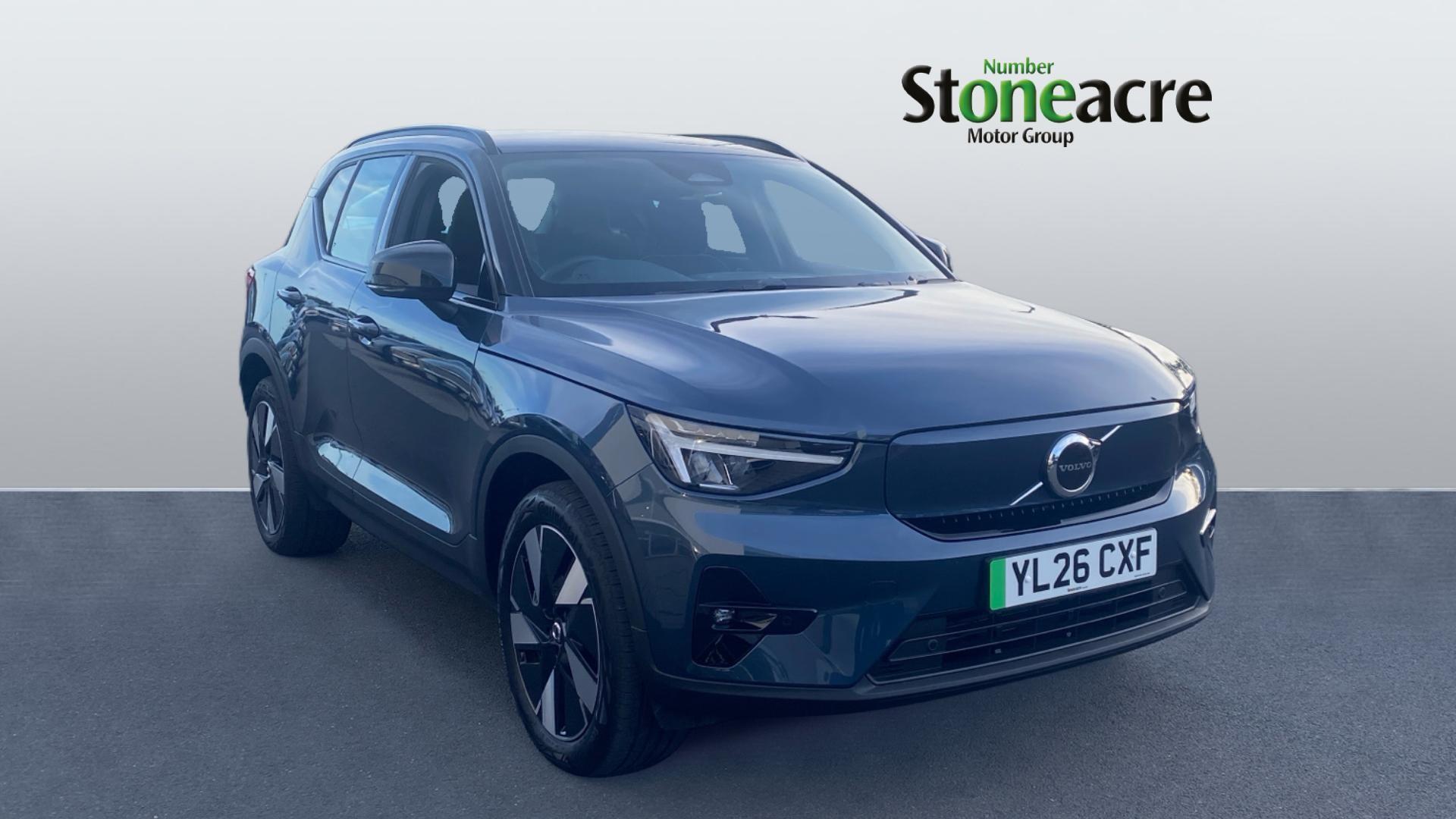 Main listing image - Volvo Ex40