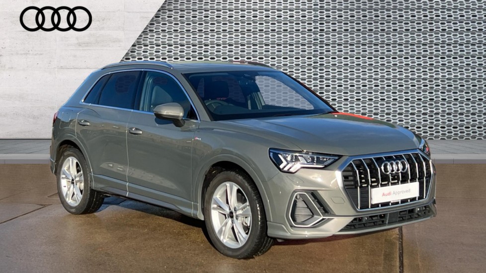 Main listing image - Audi Q3