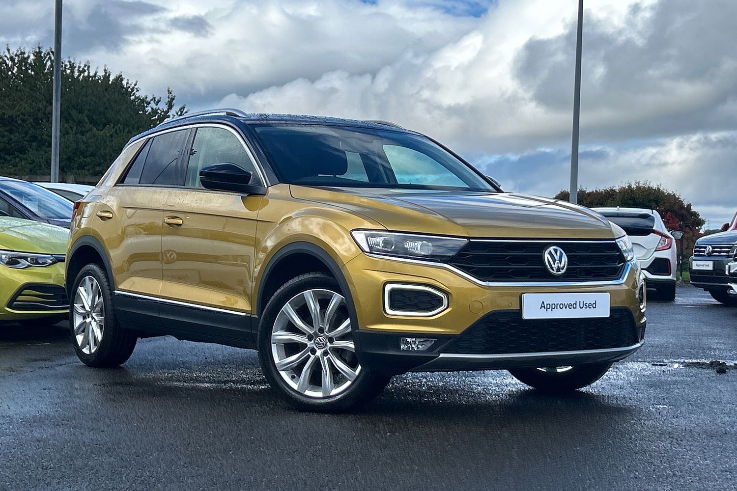 Main listing image - Volkswagen T-Roc