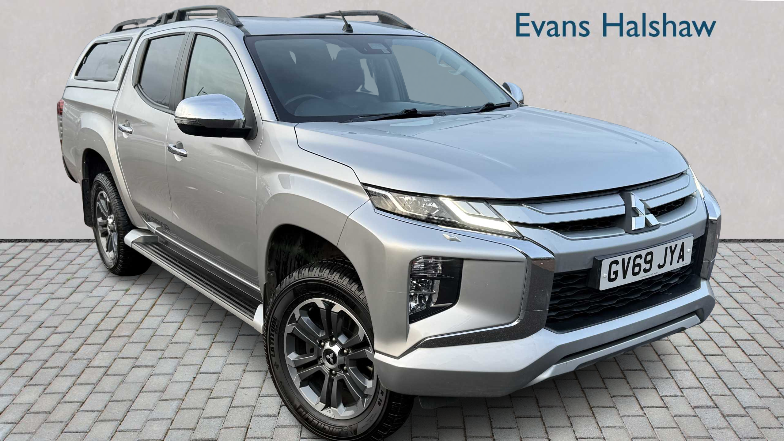 Main listing image - Mitsubishi L200