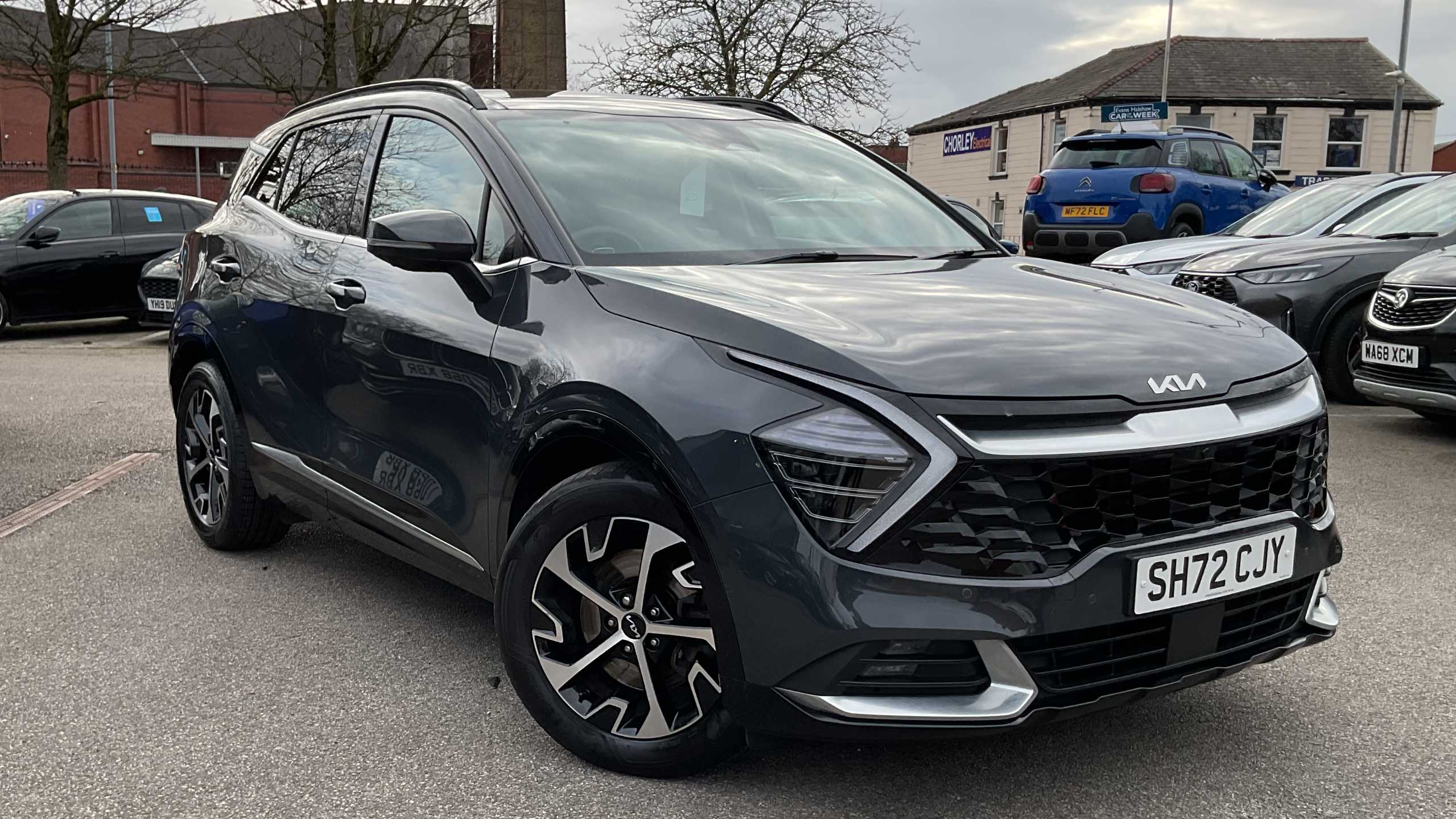 Main listing image - Kia Sportage