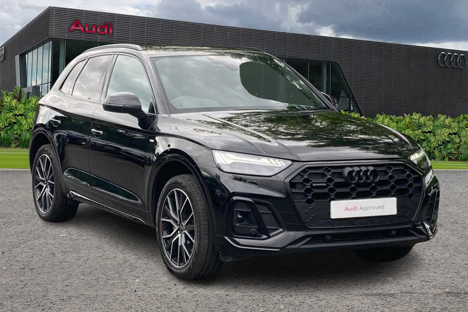 Main listing image - Audi Q5