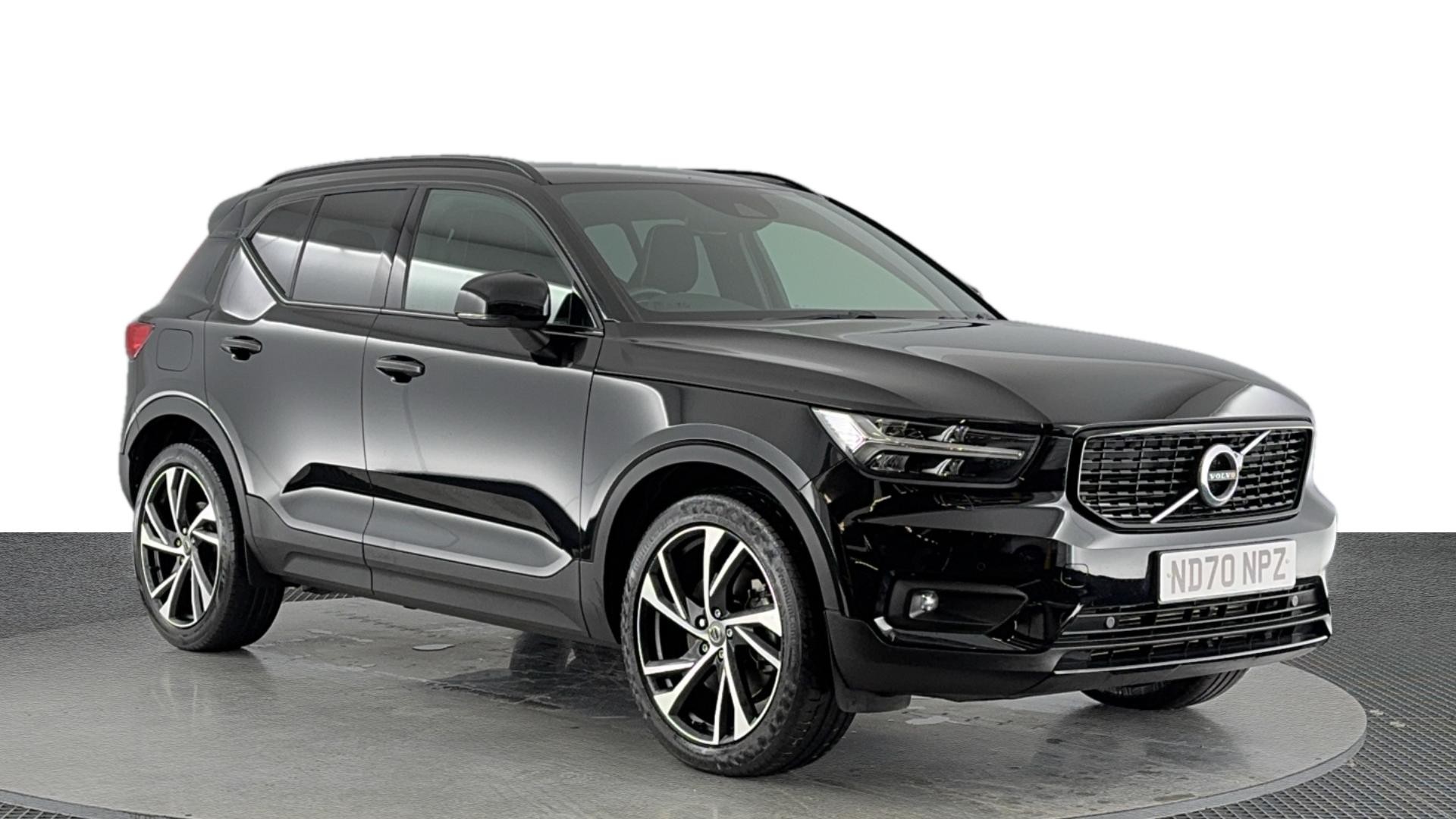 Main listing image - Volvo XC40 Recharge