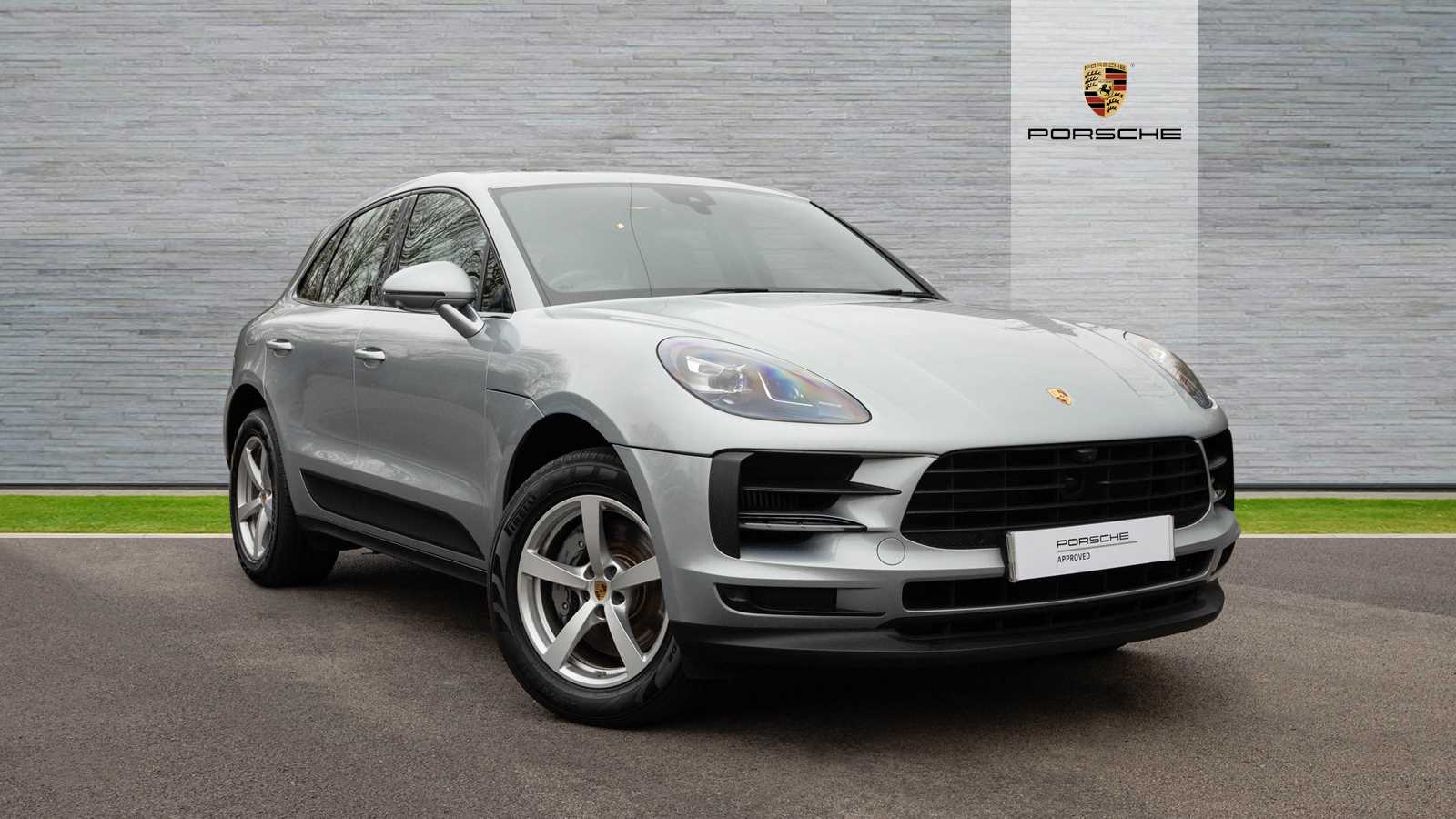 Main listing image - Porsche Macan